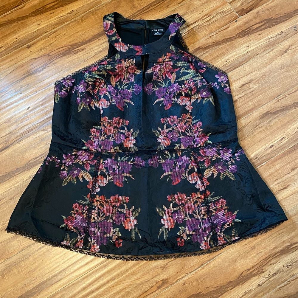 CITY CHIC Gorgeous Floral sleeveless blouse